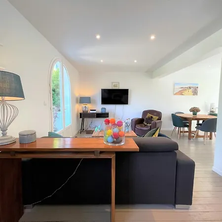 Abatilles: Maison Spacieuse 150m² Pres Plage, 4 Chambres, Jardin, Parking, Wifi - Fr-1-420-100